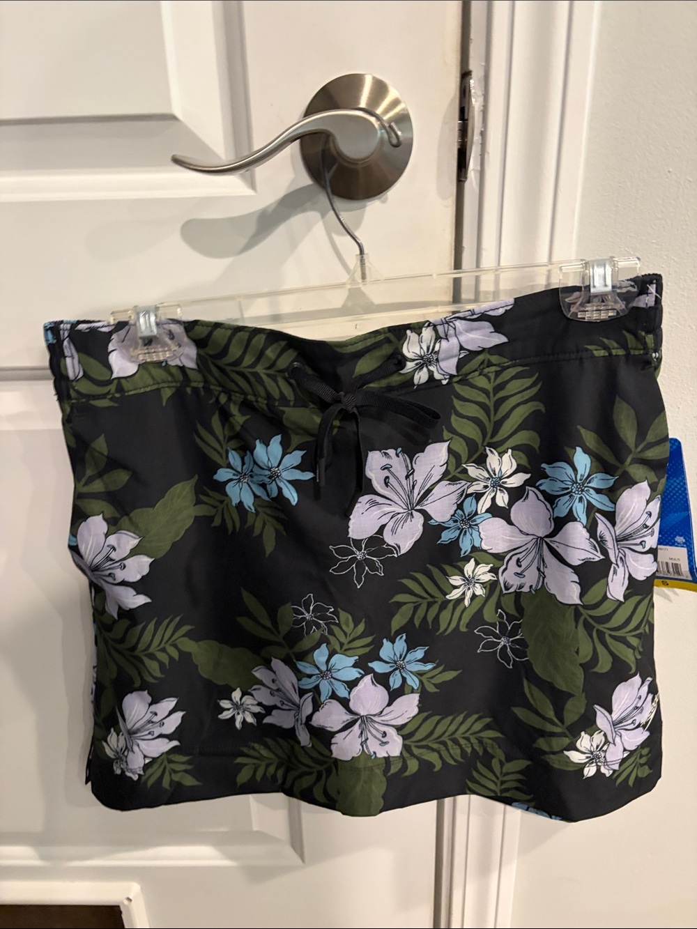 Speedo Black Floral Skort with light purple light, blue  and Green Accents NWT